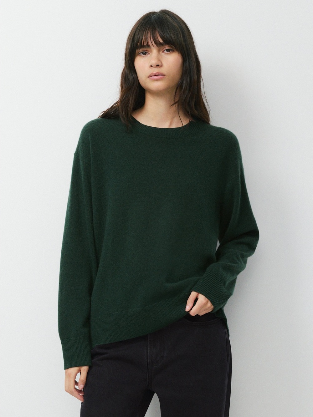 NWOT Aritzia Bare 100% Cashmere Meticulous Crewneck Sweater in Figtree Green